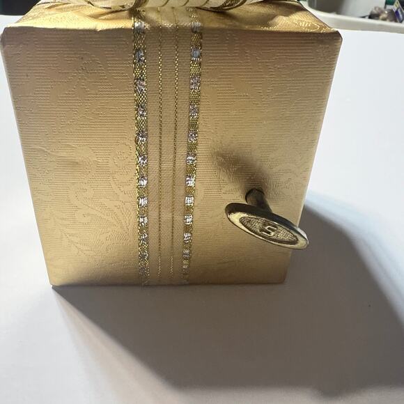 Pretti Pak 50th Anniversary Wind Up Music Box Gold Gift Plays Anniversary Song - Picture 3 of 10